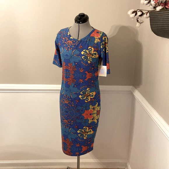 Lularoe Julia dress size medium - Picture 1 of 4